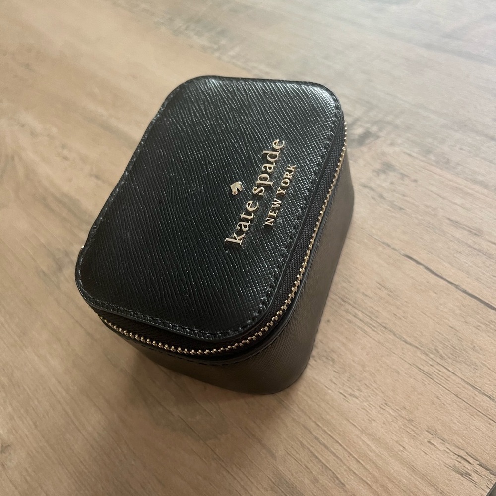 Kate spade Black jewelry travel case holder